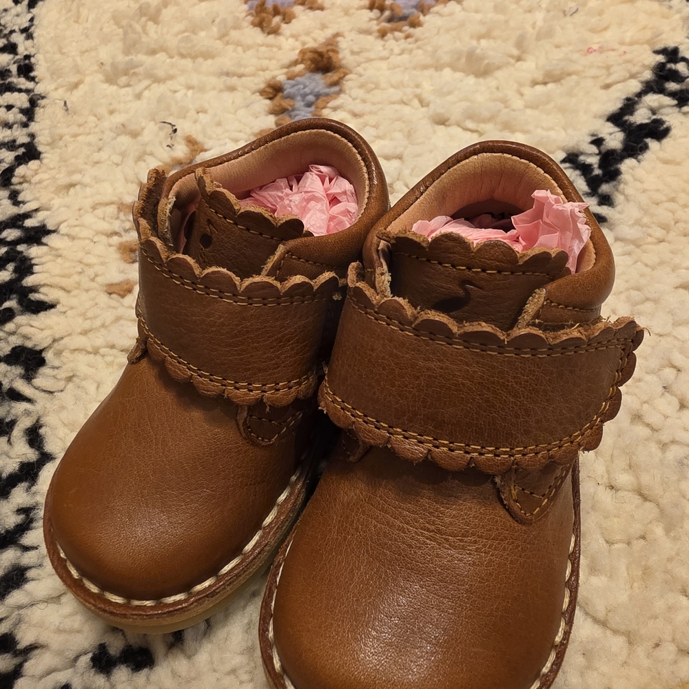 Petit Nord Toddler Scallop Leather Boots